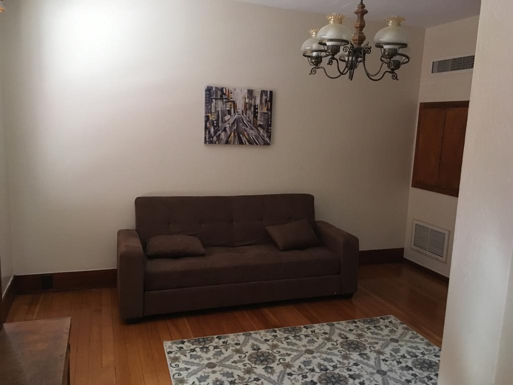 Hotel Burgess Reedley Экстерьер фото